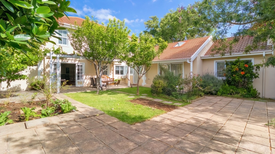 3 Bedroom Property for Sale in Bizweni Western Cape